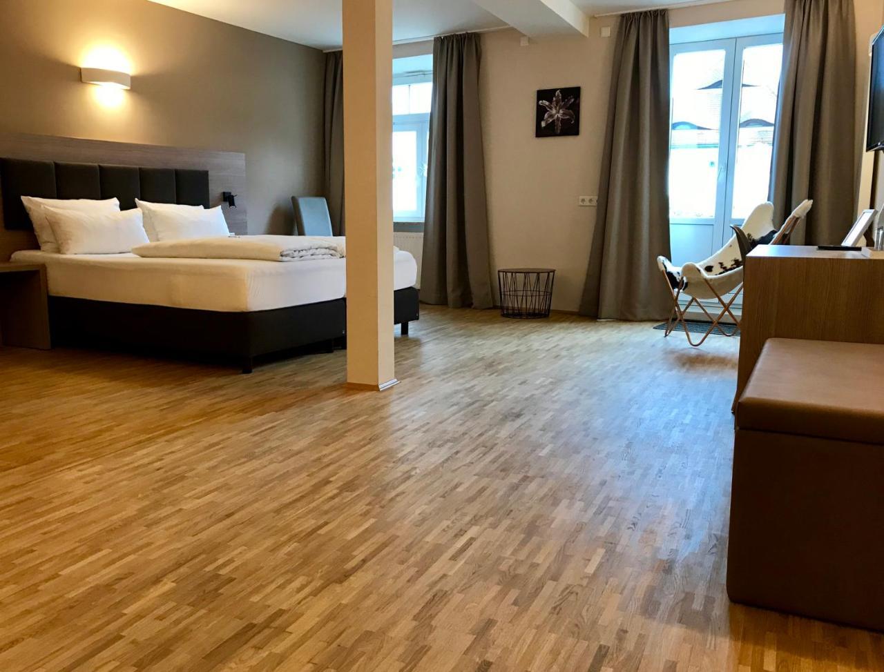 Gasthaus Schwan Riedenburg Esterno foto